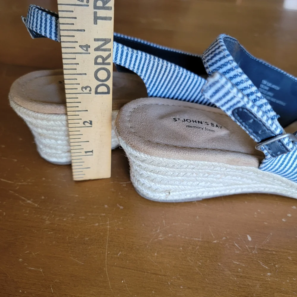 St John's Bay Blue Striped Lawson Wedge Open Toe Sandals Size 10